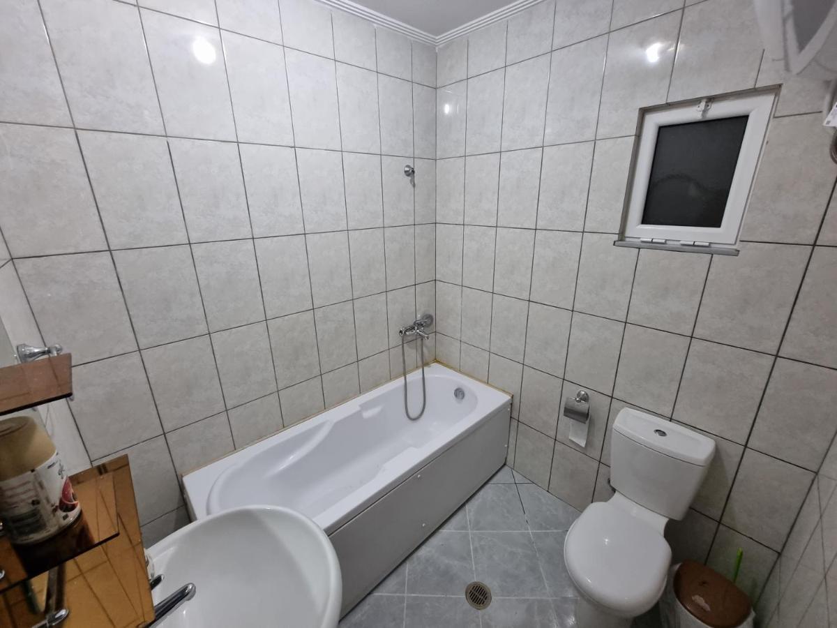 City Center Apartment 1 Σαράντα Εξωτερικό φωτογραφία